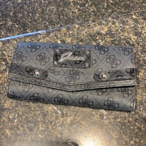 Guess Wallet *lots of compartments!